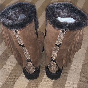 Sam Edelman winter boots with fur interior